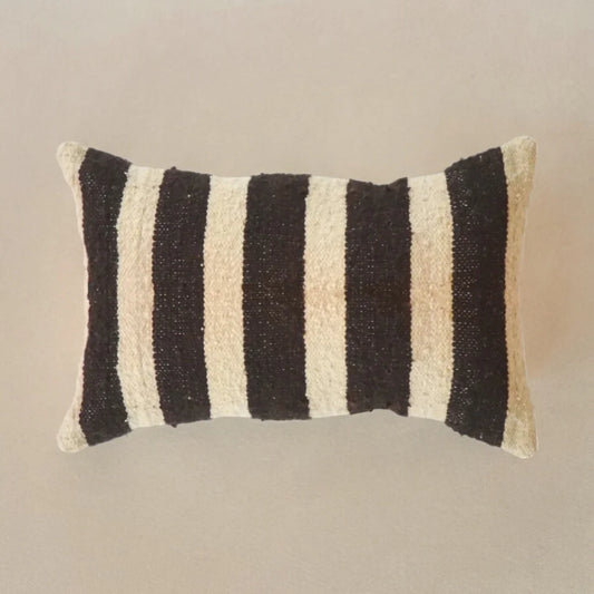 Momo PIllow Cover