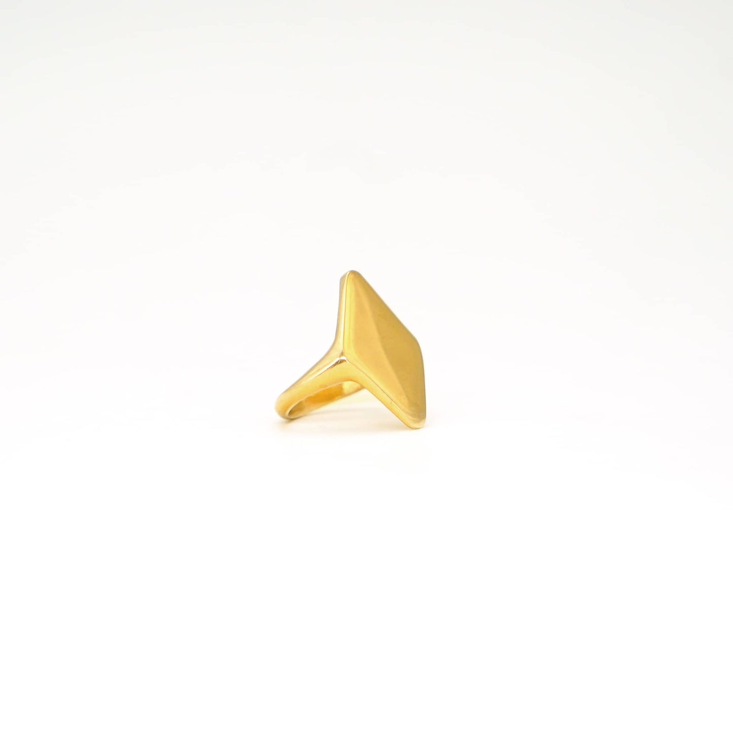 Brass Double Triangle Pyramid Ring | Pia Ecodunia