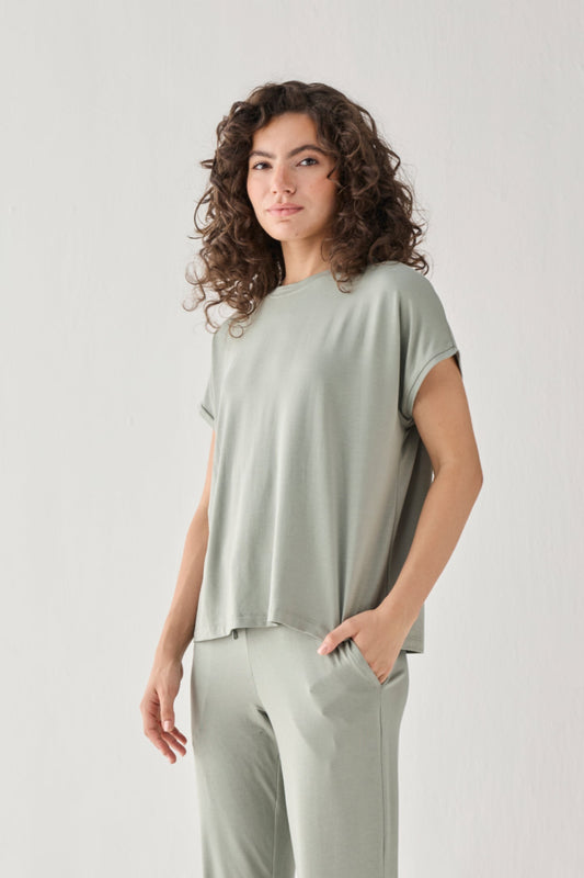 Relaxed Tee in Olive