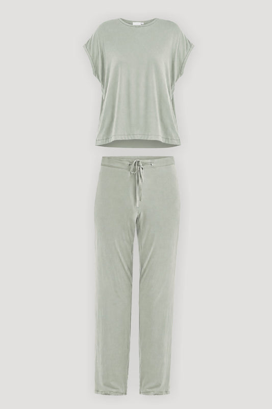 Relaxed Tee Set in Olive