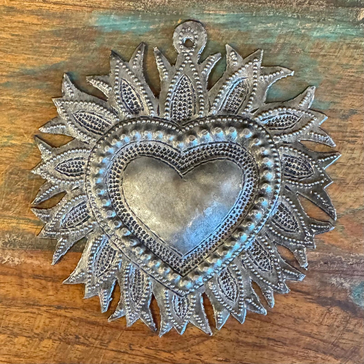 Artisan Handmade Sacred Heart with Flowers Wall Accent 4"