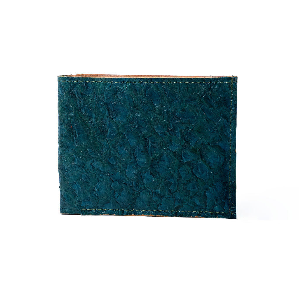 Men's Bifold Fish Leather Wallets #color_emerald-green