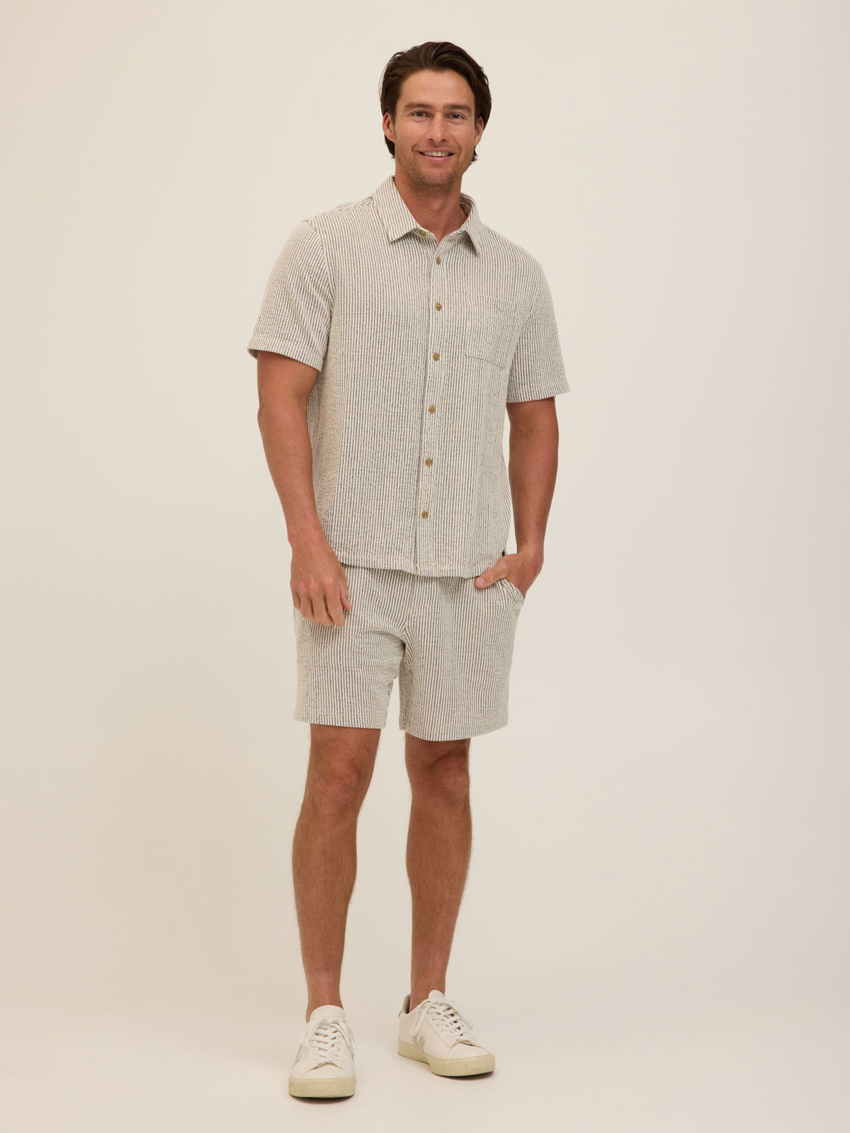 Adam Tonal Stretch Seersucker Button Down Shirt