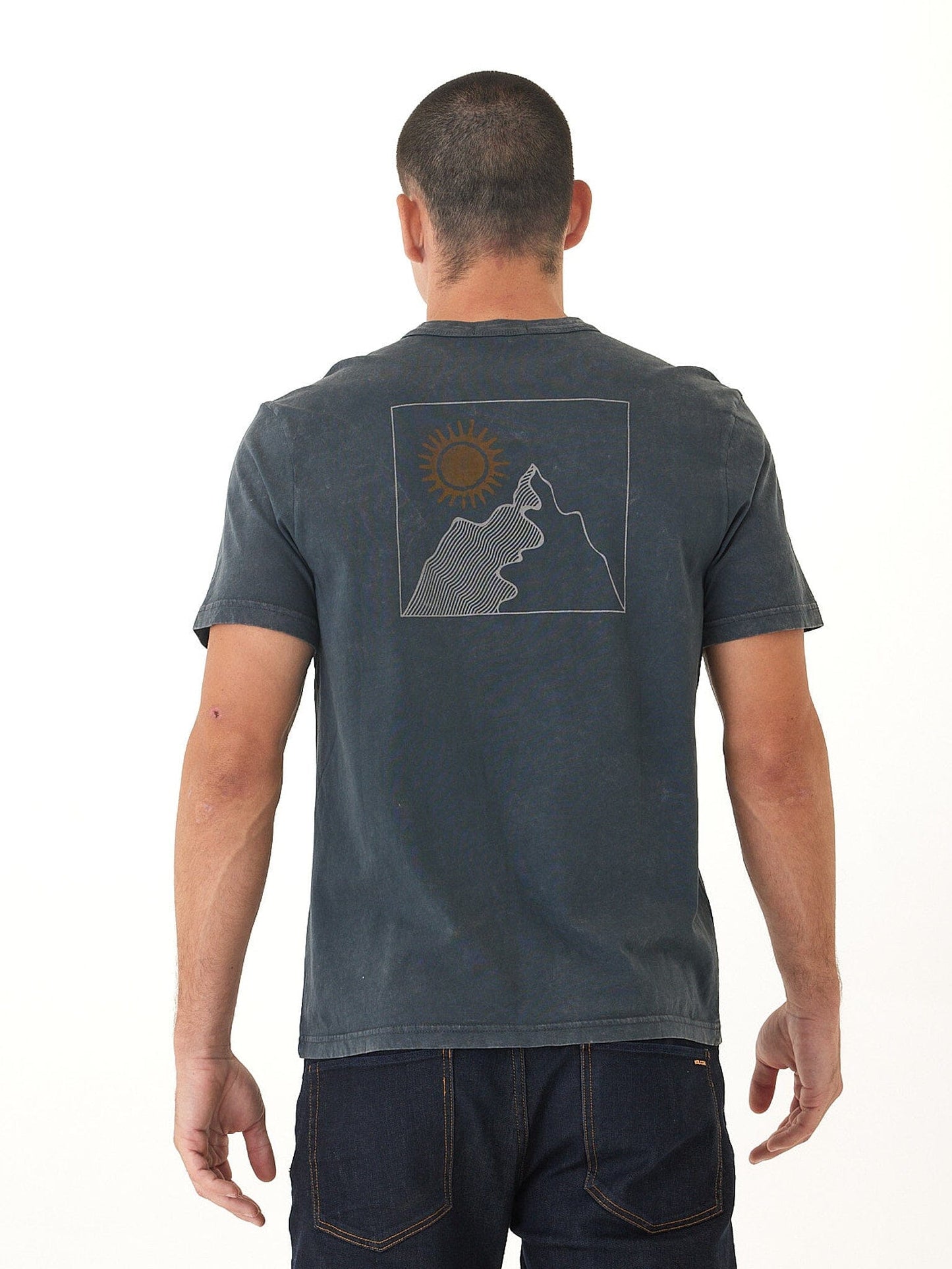 Mineral Wash Sunny Mountain Top Graphic Tee