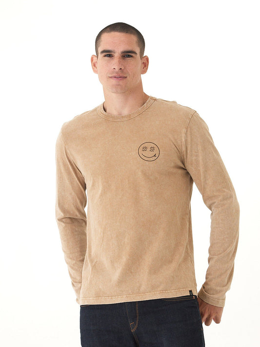 Mineral Wash Graphic Long Sleeve Tee