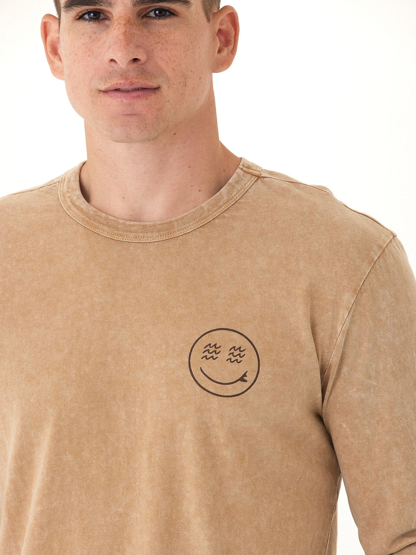 Mineral Wash Graphic Long Sleeve Tee