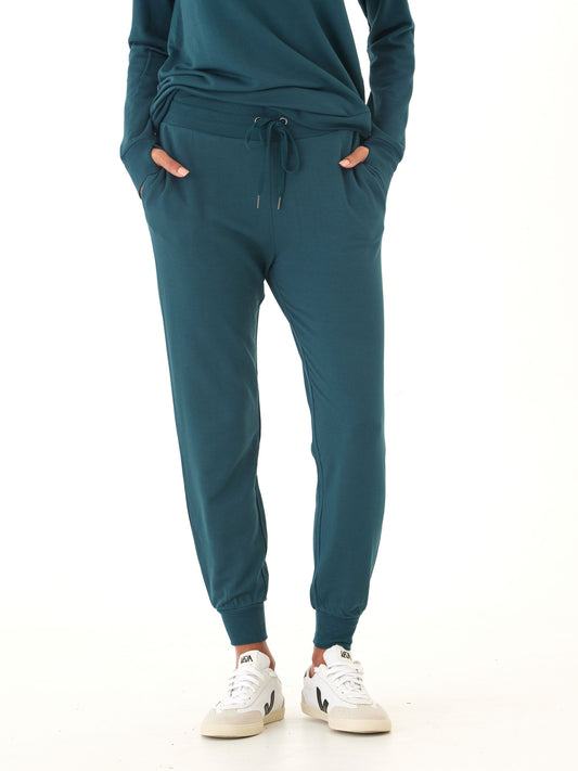 Connie 27" Feather Fleece Jogger