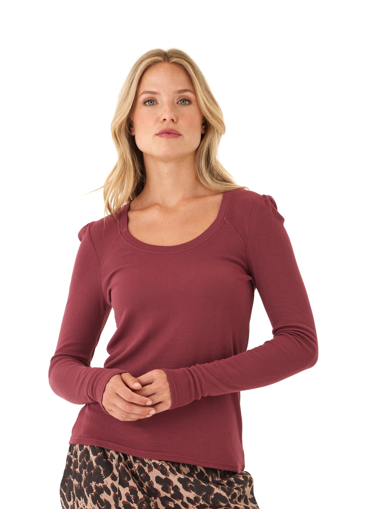 Nimia Feather Rib Puff Shoulder Top