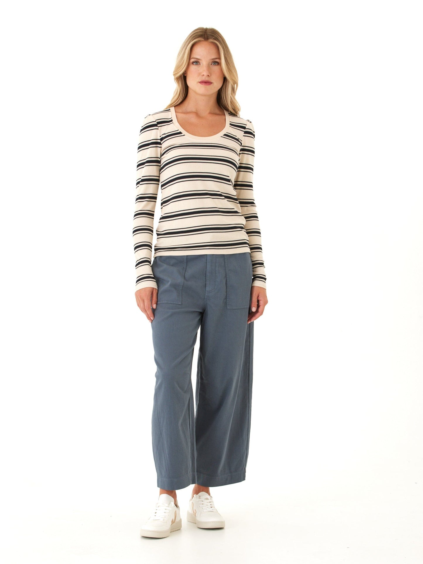 Nimia Feather Rib Puff Shoulder Top