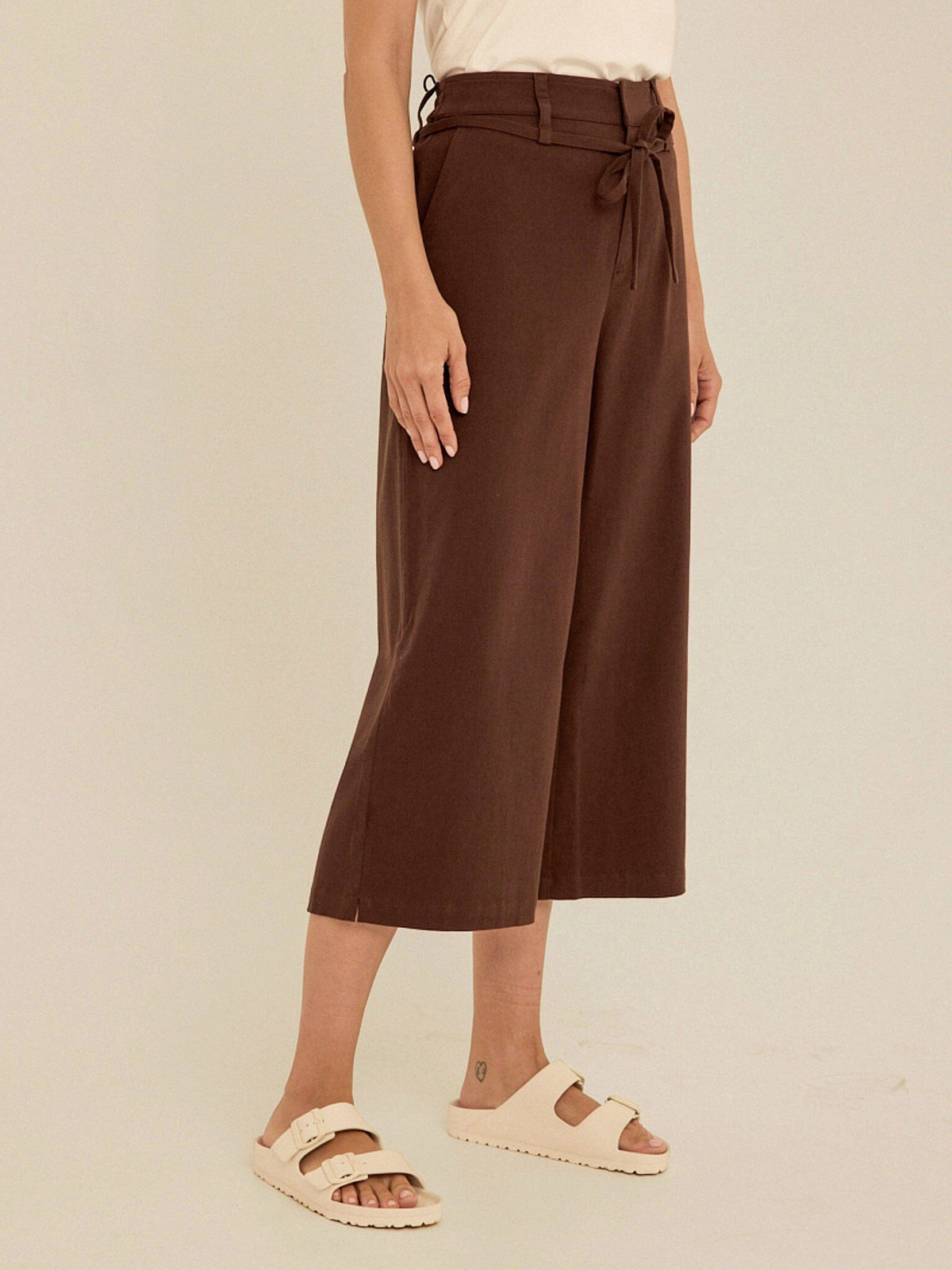 Bemmie Stretch Twill Relaxed Capri Pant
