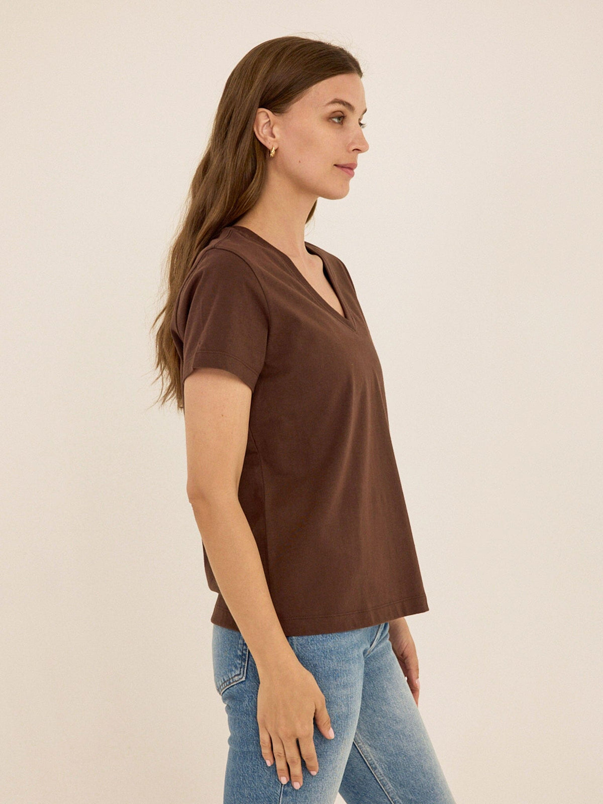 Aria Essential Jersey V-Neck Tee