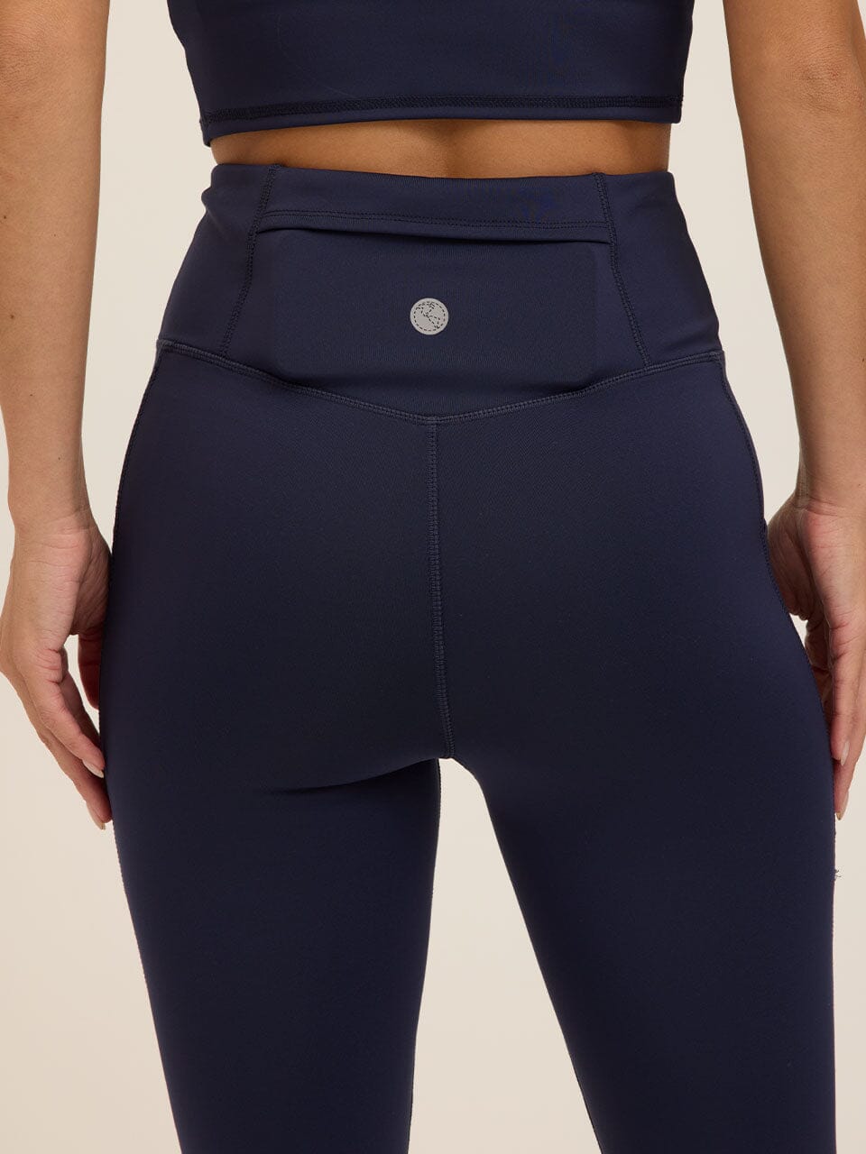 Sculpted Fit Legging