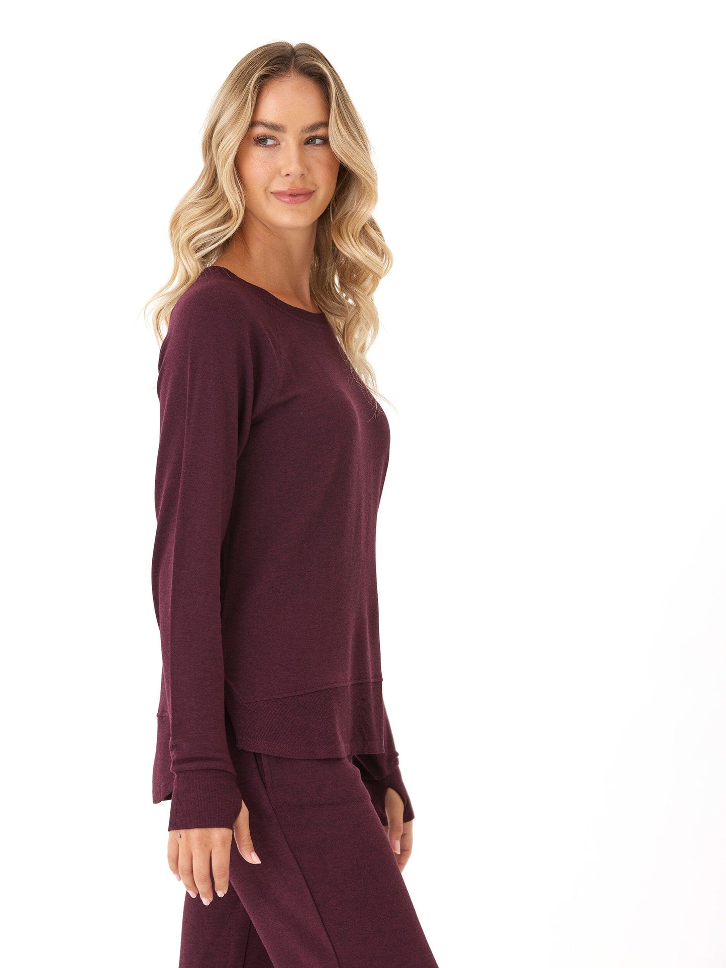 Leelu Feather Fleece Raglan Pullover