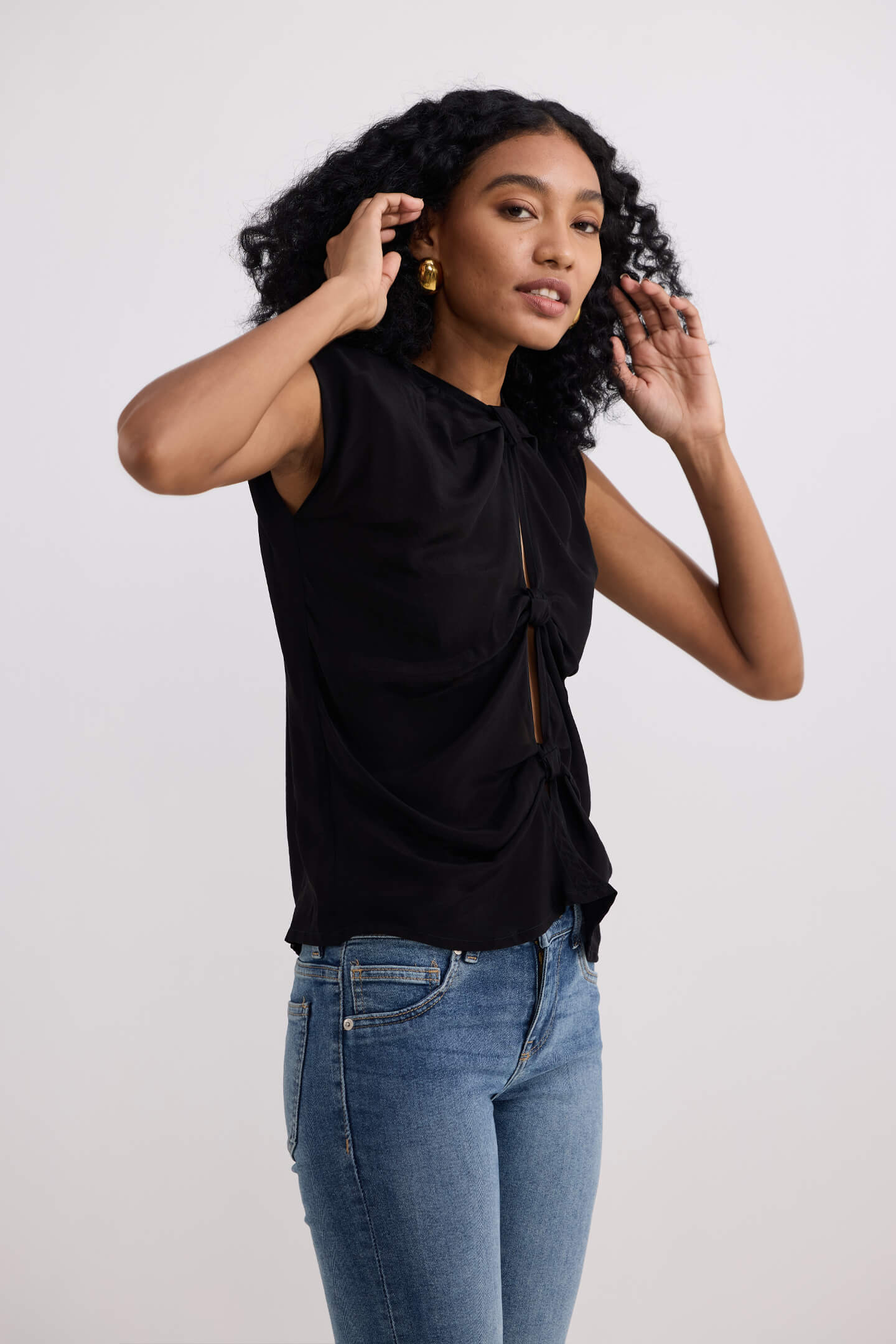 The Knot-so-Basic Top in Black Moodshot