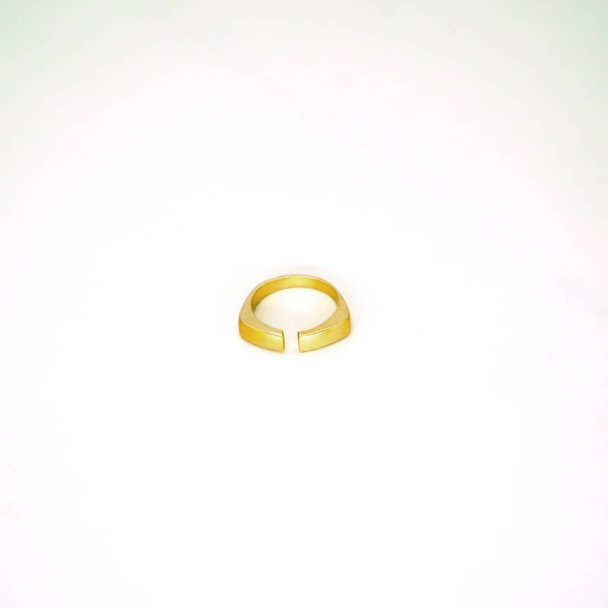 Wema Adjustable Minimalist Geometric Band Ring