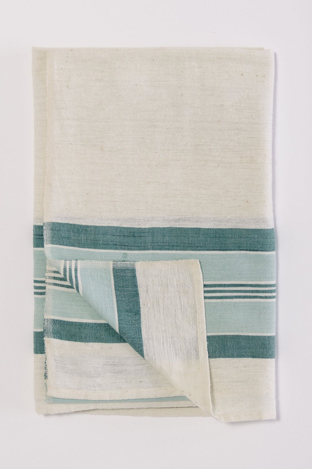 Weyra towel azurro and teal flat lay