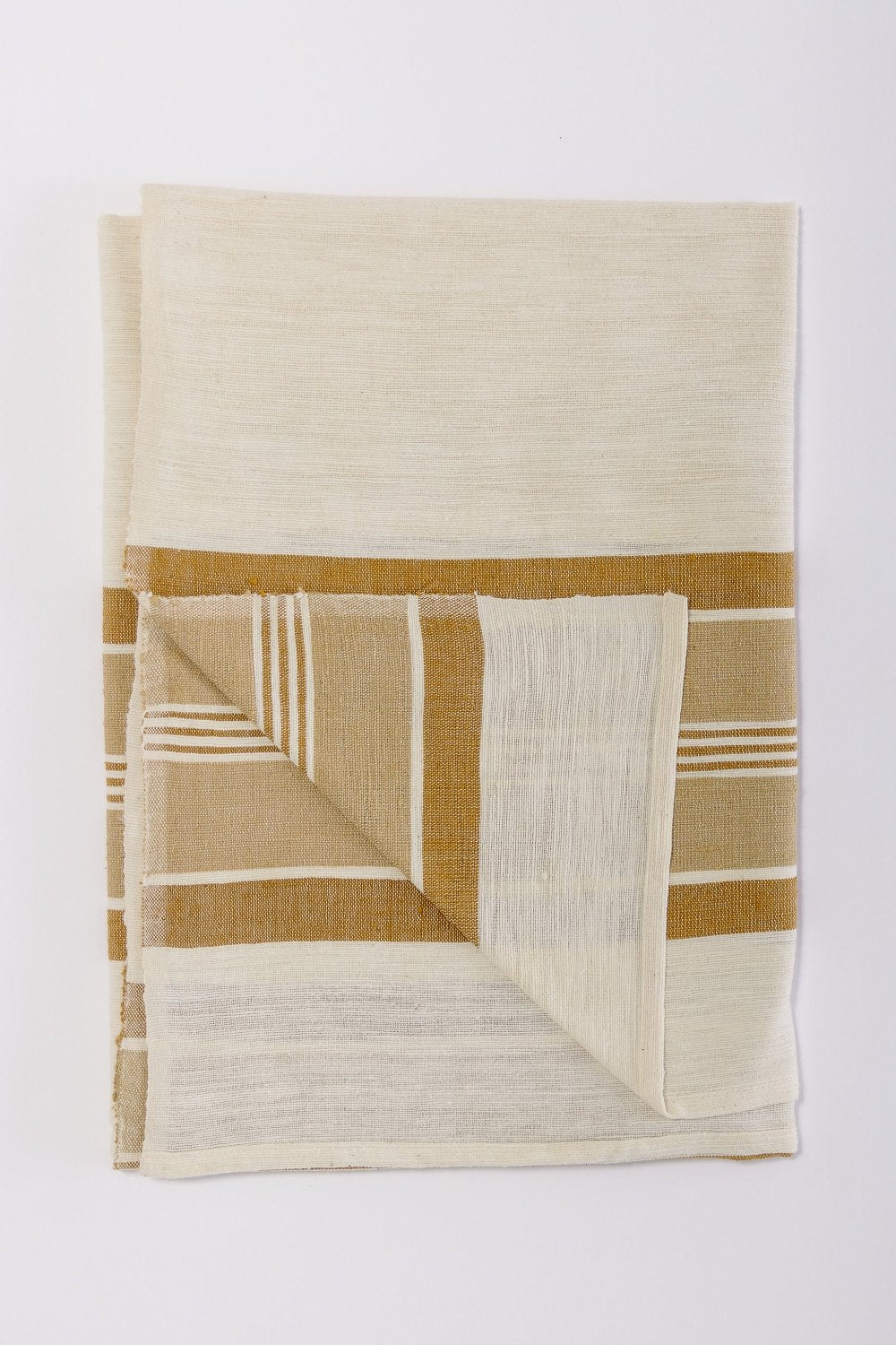 Weyra towel bronze and beige flat lay