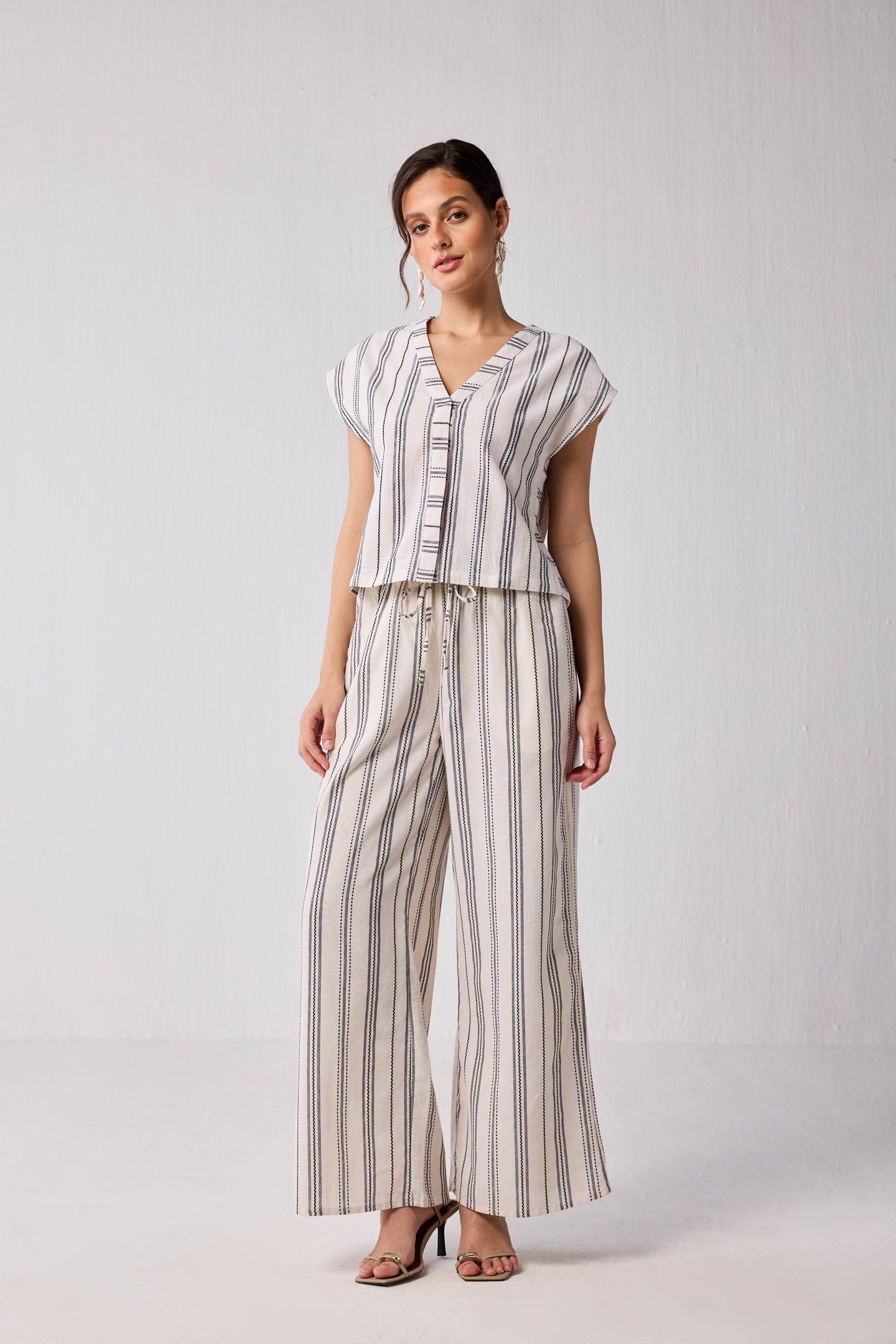 Striped Matching Set with Wide-Leg Pants and V-neck Top