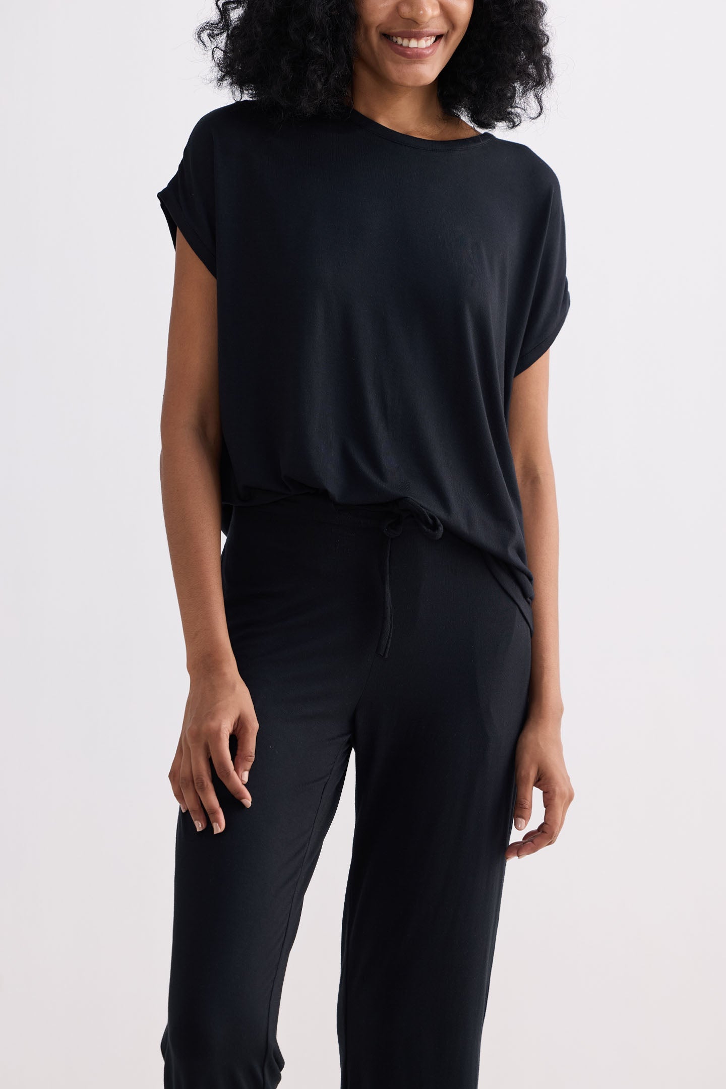 Wide Leg Pant in Black Closeup