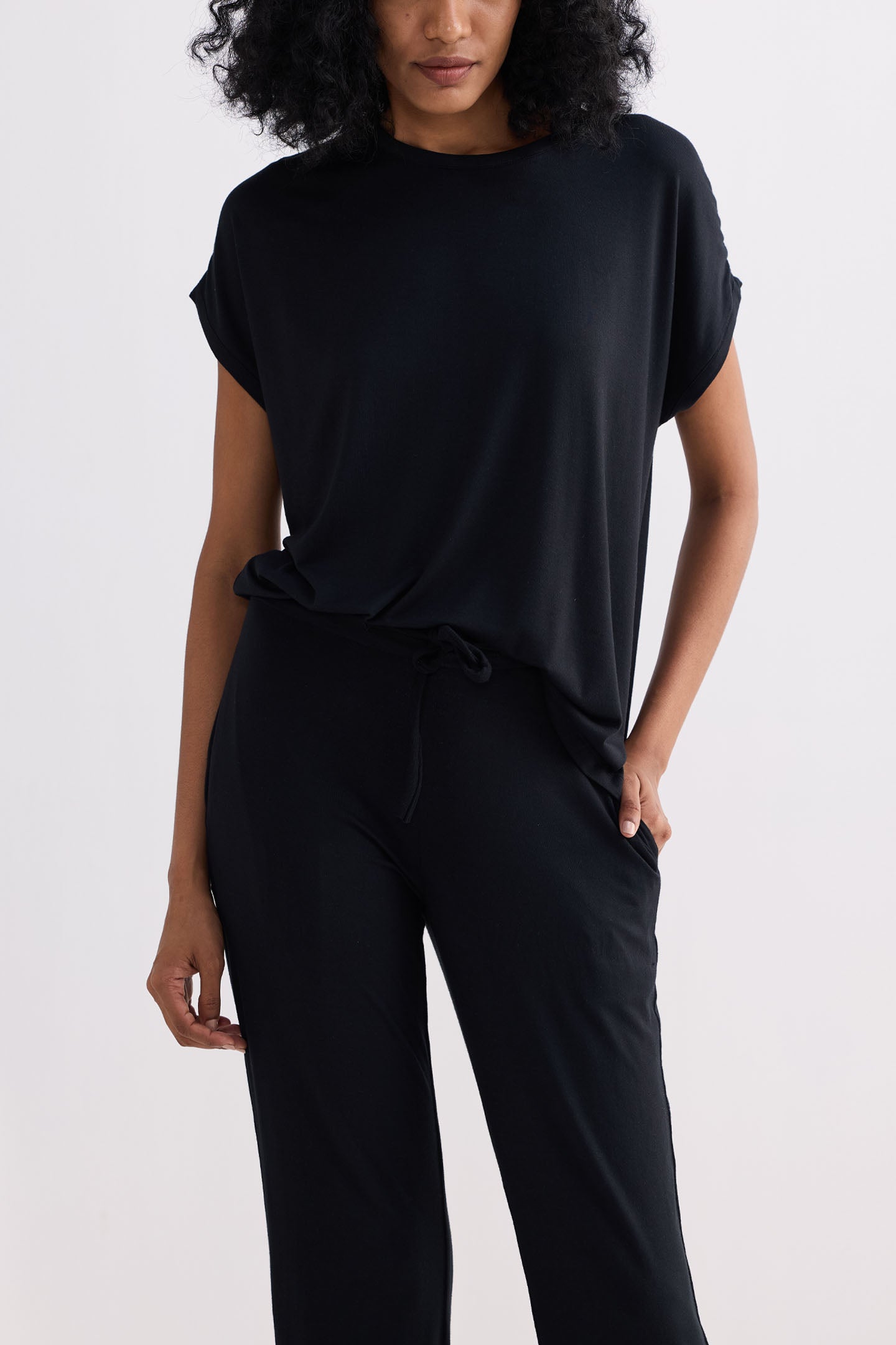 Wide Leg Pant in Black Closeup