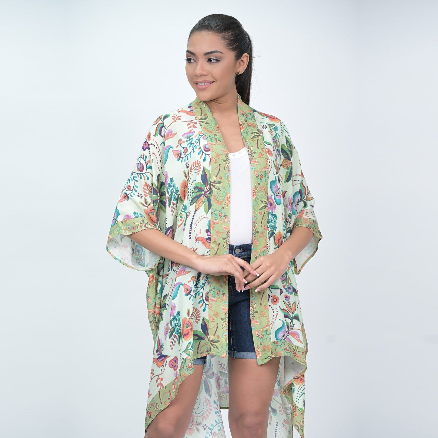 Charming Floral Kimono - Light Green