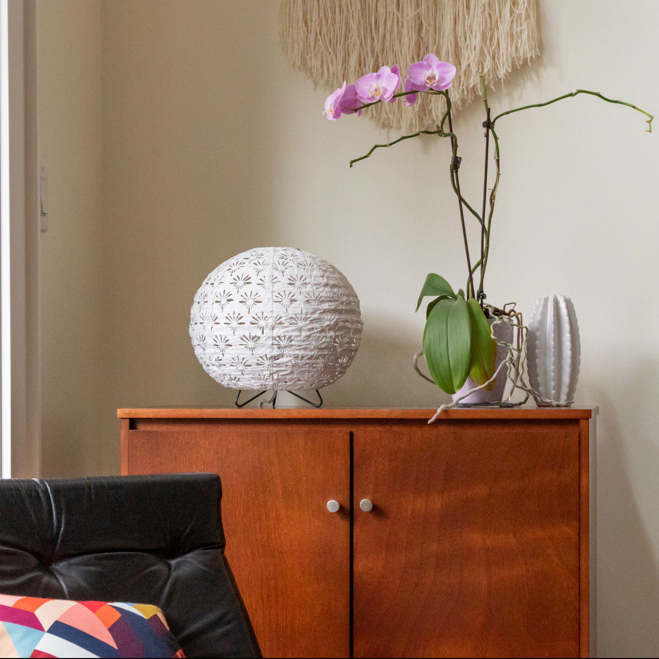 Soji Stella Solace Globe Deco Table Lamp