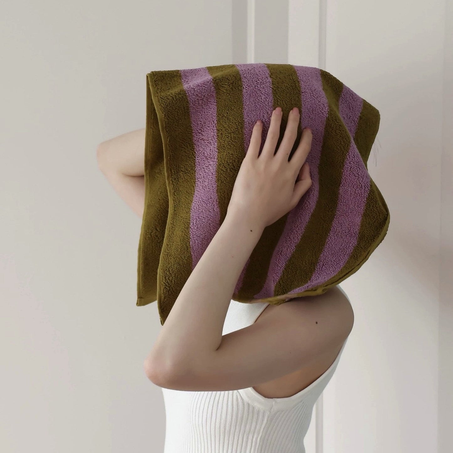 Ultra Soft Absorbent Terra Stripe Bath Towel