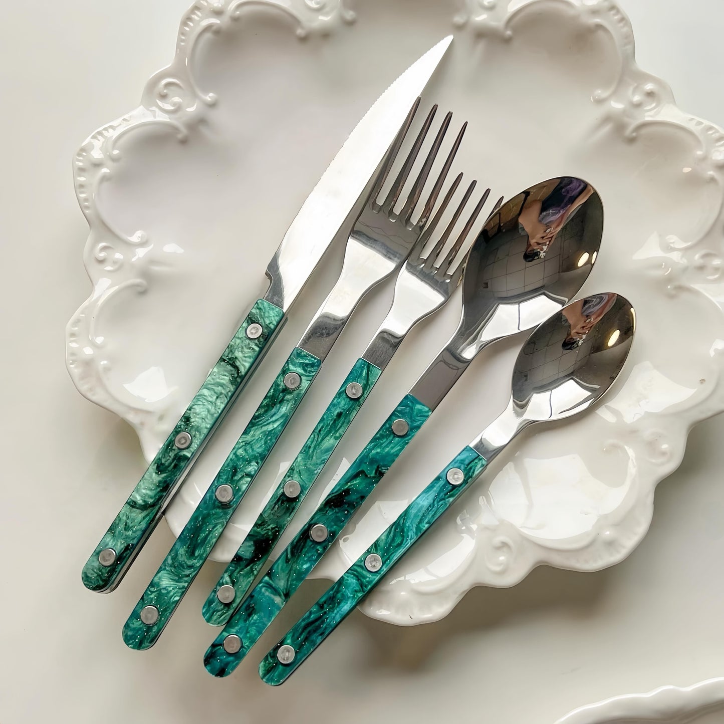 Set Of 10 Pcs Terra Flatware, Modern Elegant Cutlery Silverware