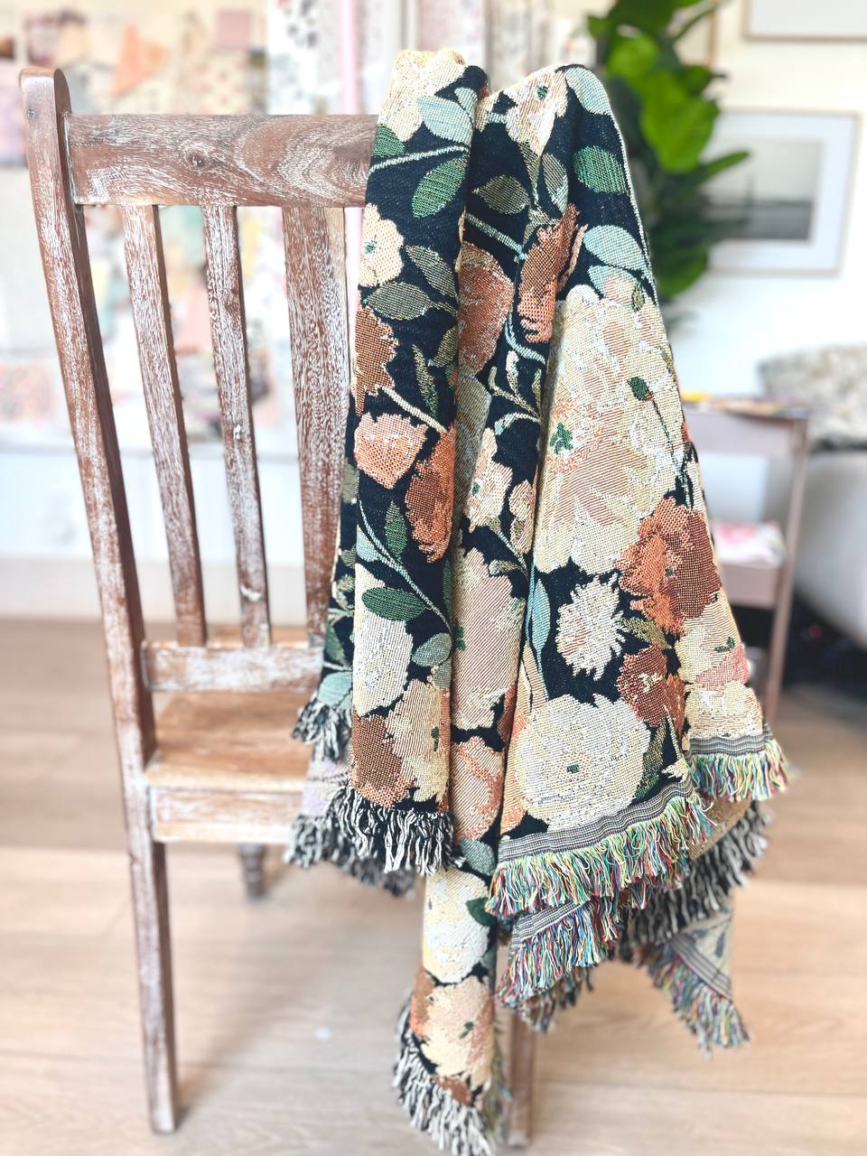 Poppy Floral Jacquard Woven Throw