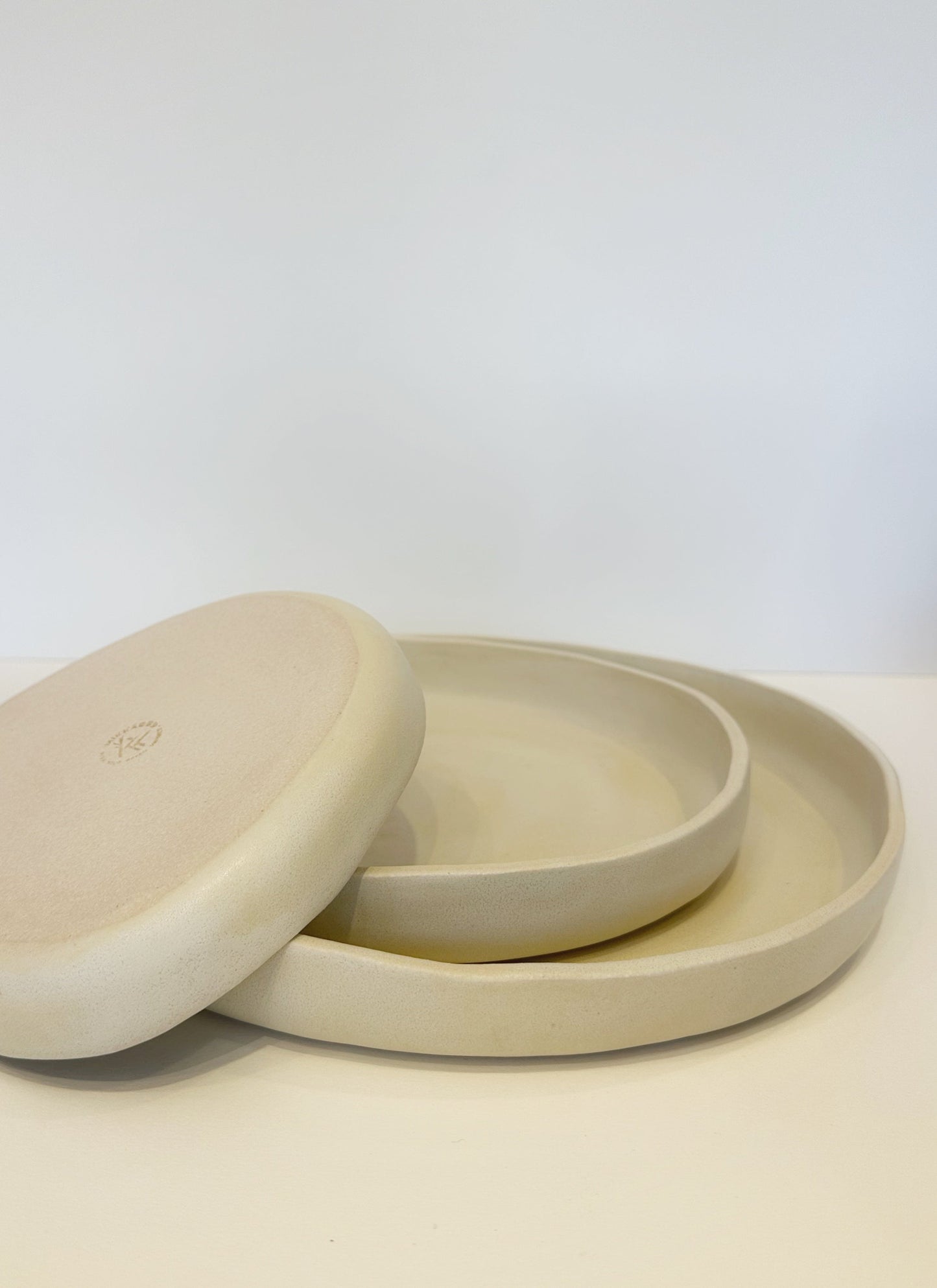 PLATES BUNDLE White Cloud. (Sizes 8.5 and 6 inches)