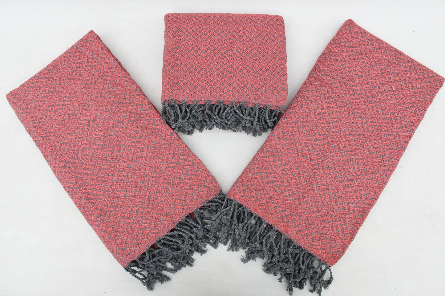 Ian Throw Blanket/Towel