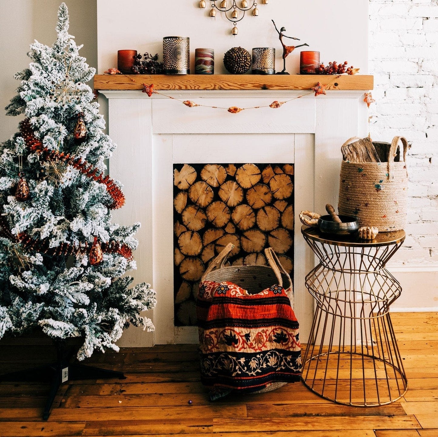 Bright Bits Jute Basket