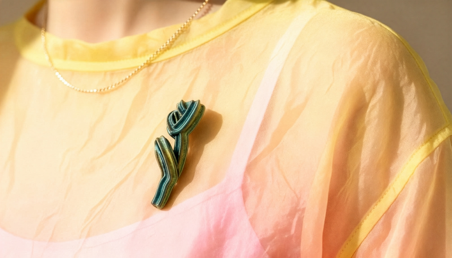 SuperBloom Brooch