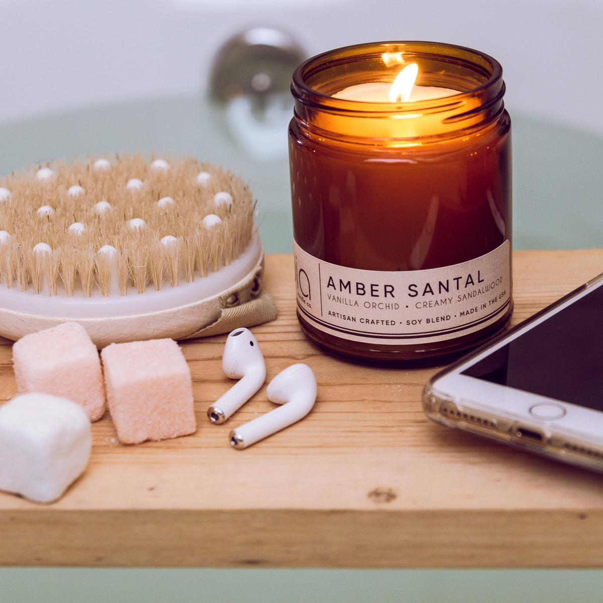 Amber Santal Soy Blend Candle - Amber, Sandalwood & Vanilla Orchid