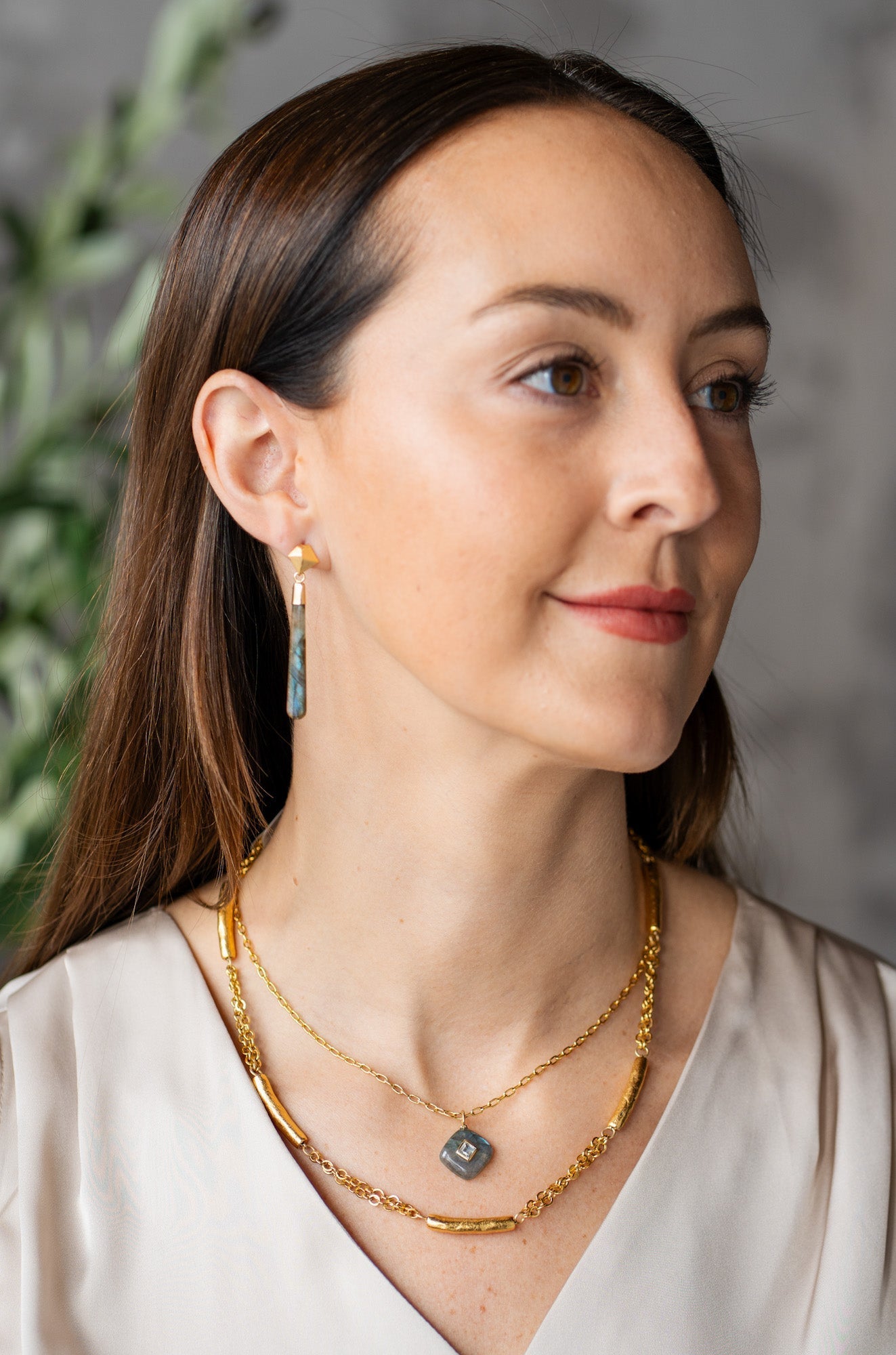 Labradorite and White Topaz Inlay Necklace