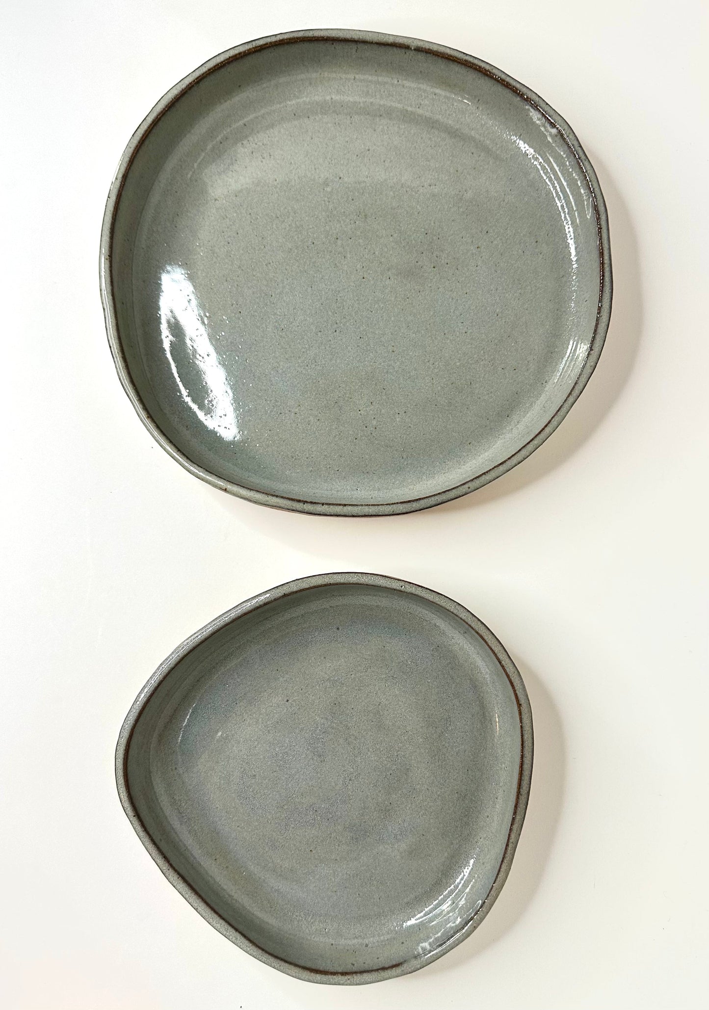 PLATES BUNDLE Mushroom Sizes: 8.5 and 6 inches