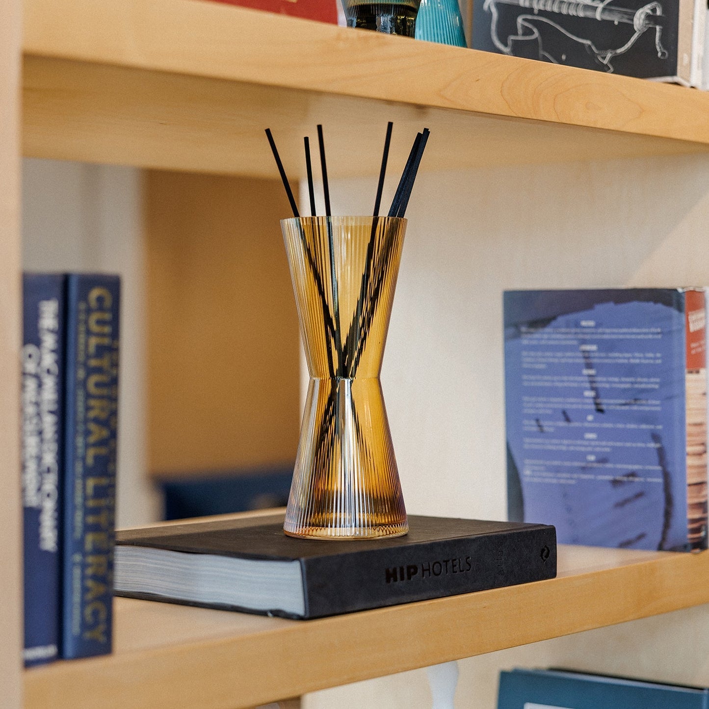 AIZ Reed Diffuser in Fig & Flowers