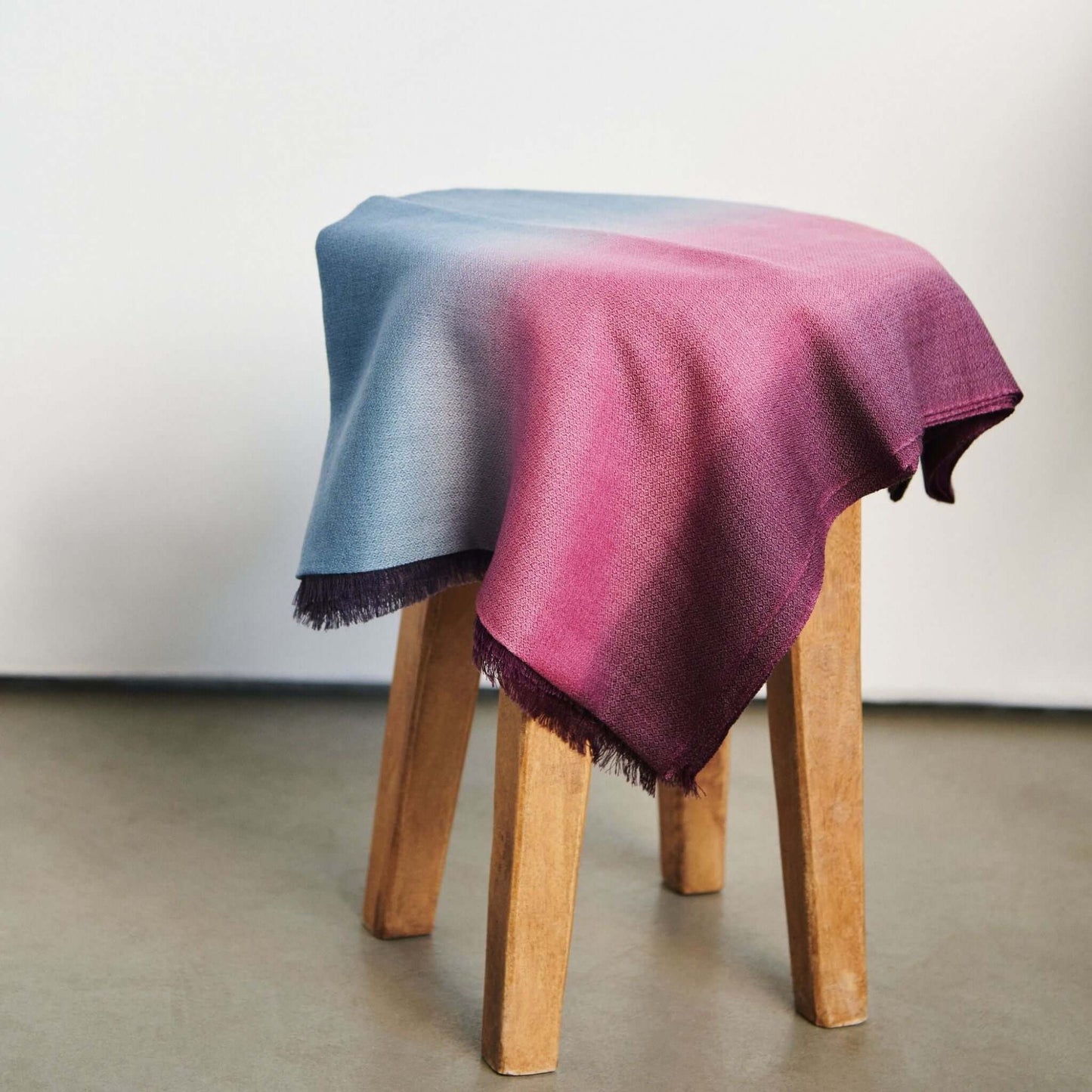Iris Cashmere Merino Handloom Scarf