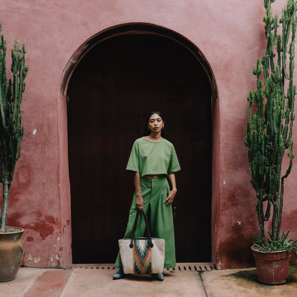 Equinox Tote