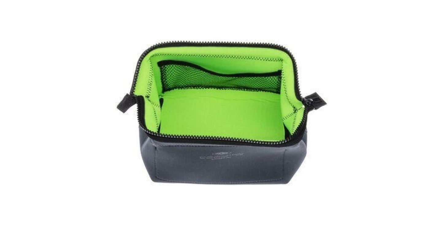Wired Pouch