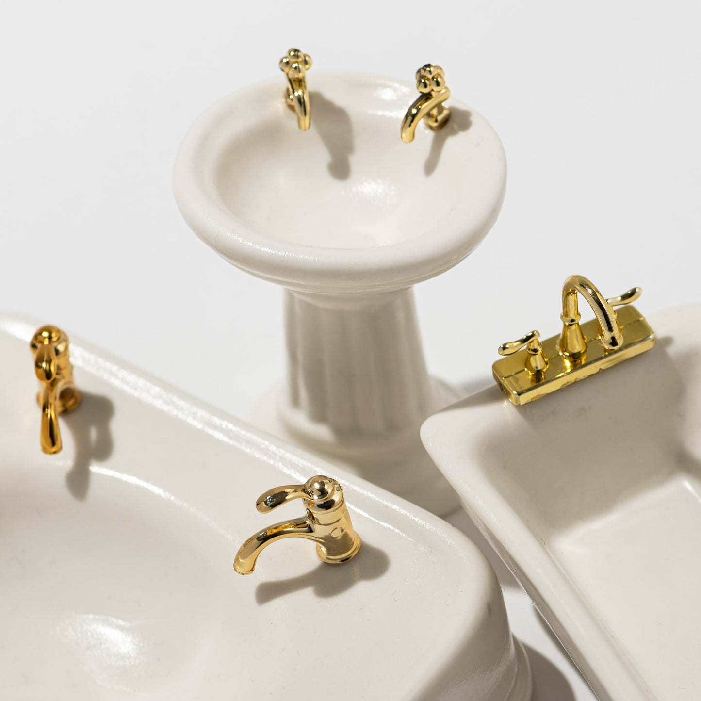 Bathroom Accessory Washbasin