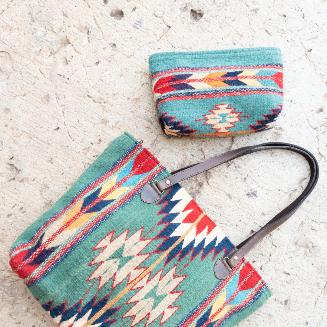 Sun & Sea Pouch