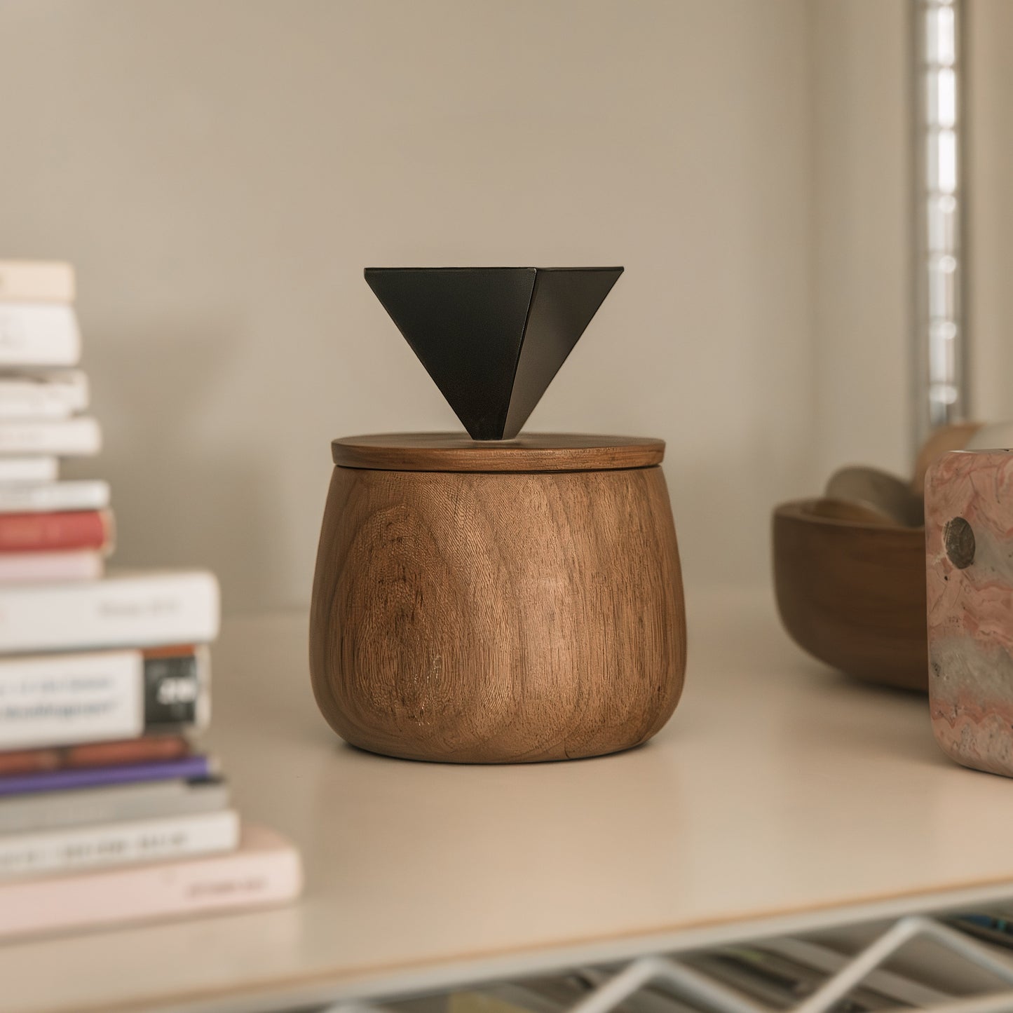 Black Onyx round jewel box