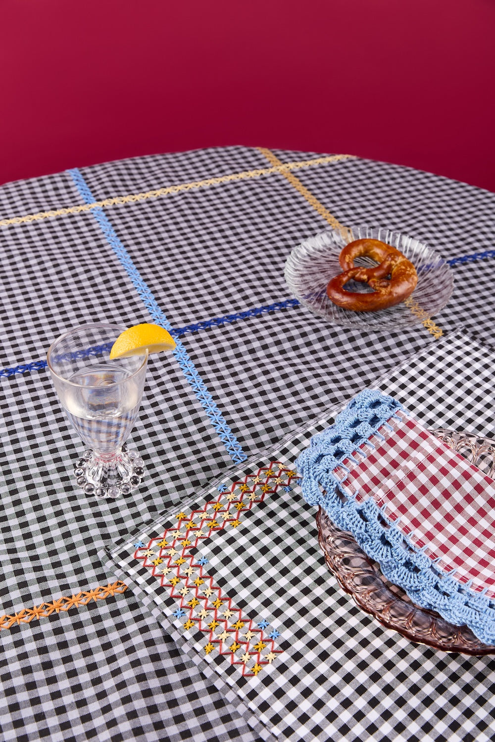 Cuadritos Cadena Multi Tablecloth