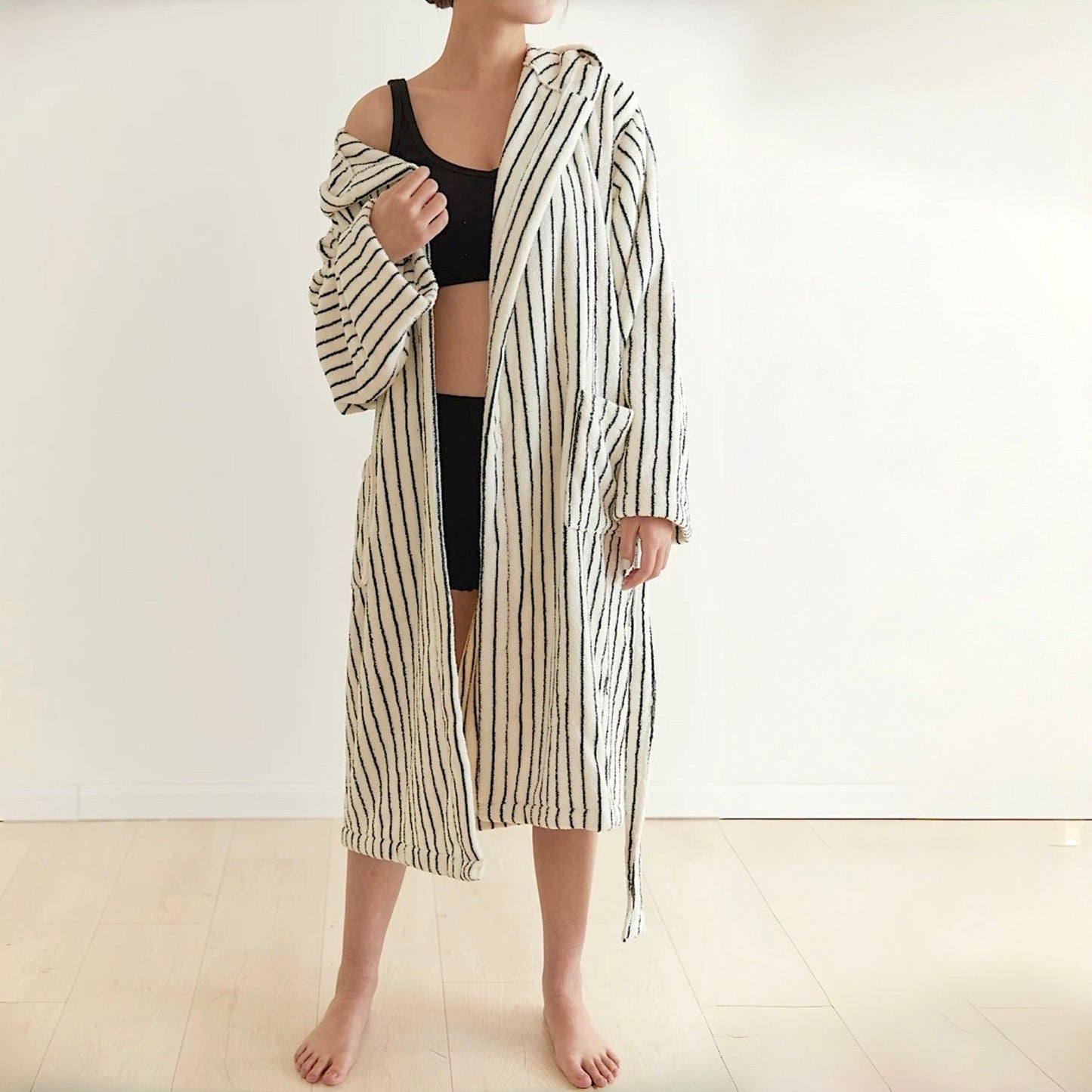 Scandi Retro 100% Long-stapled Cotton Stripe Hooded Bathrobe