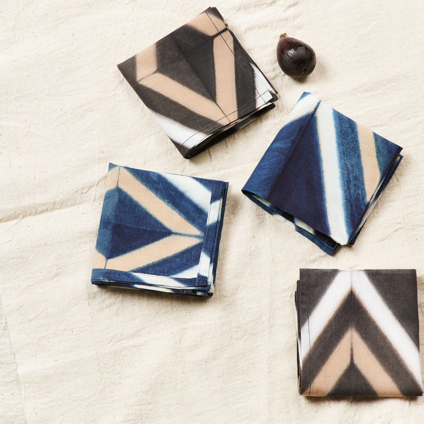 Tisa Black Hand Crafted Shibori Print Cotton Table Napkin ( set of 4 )