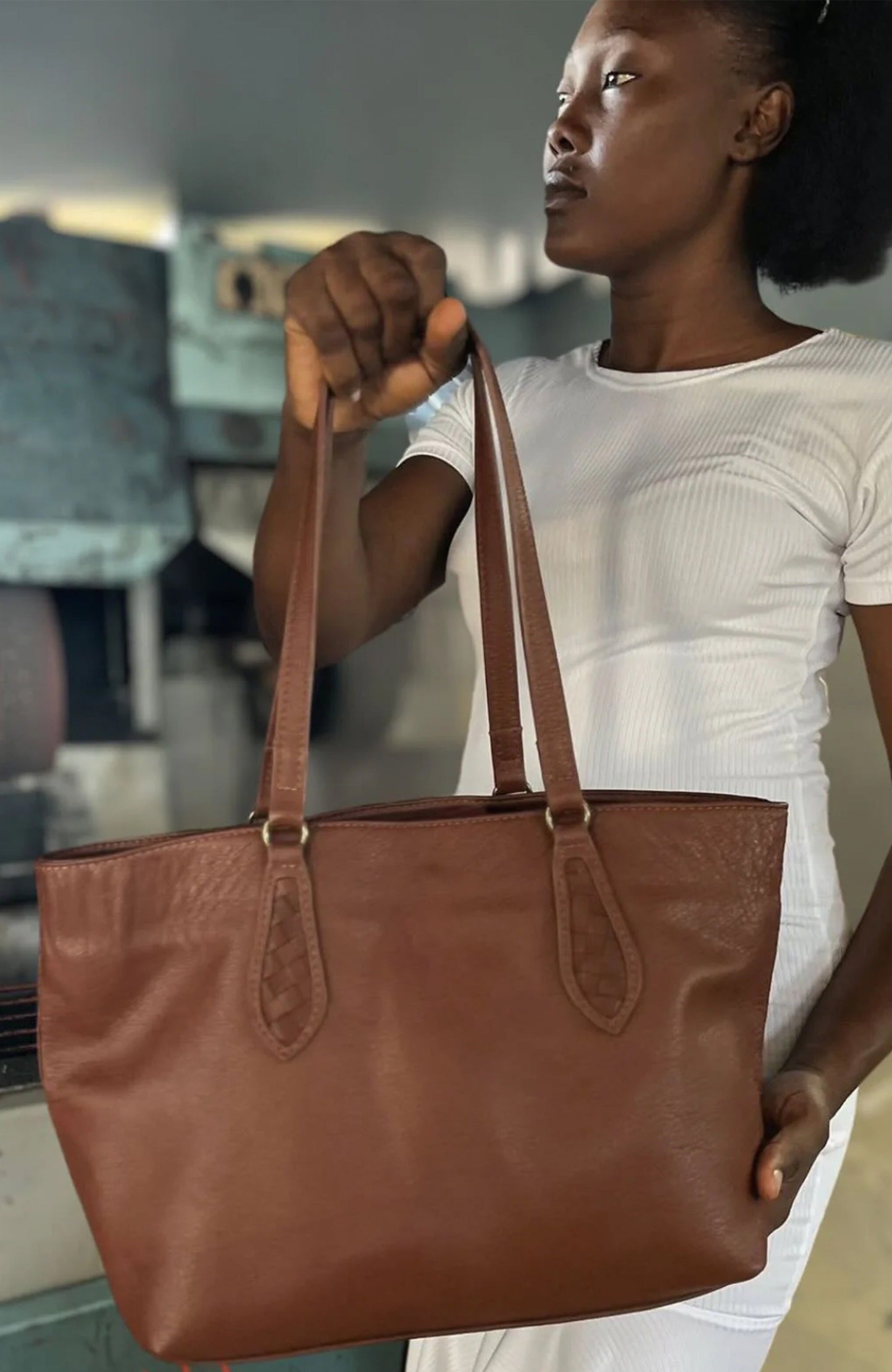 Middle Size Tote