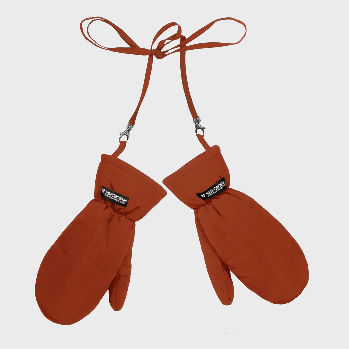 Cinnamon-colored vegan winter gloves made from recycled materials with adjustable wrist straps. - The New Orchard - ⁠Fresh Cinnamon