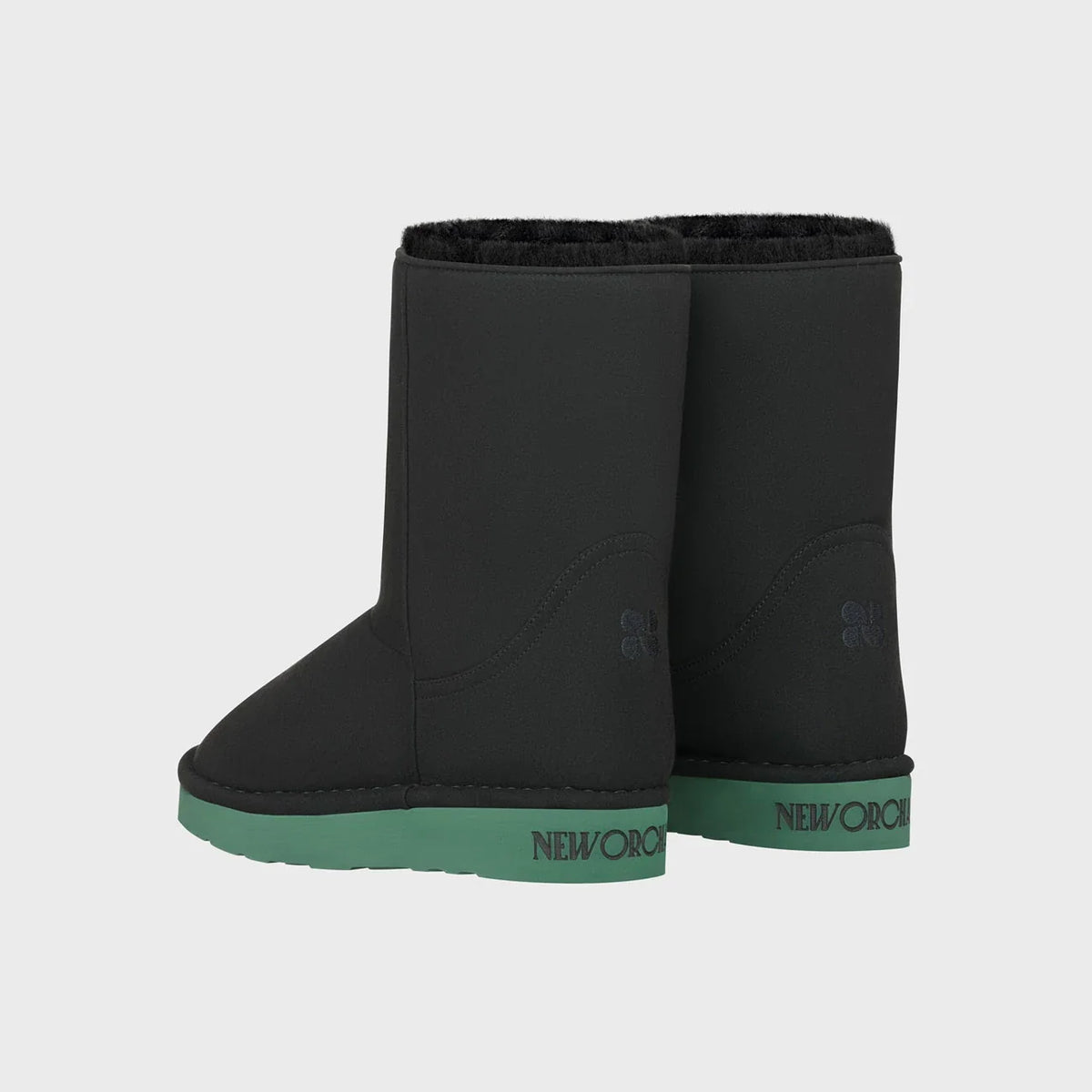 Cruelty-free black boots with green sole – ugg-inspired
