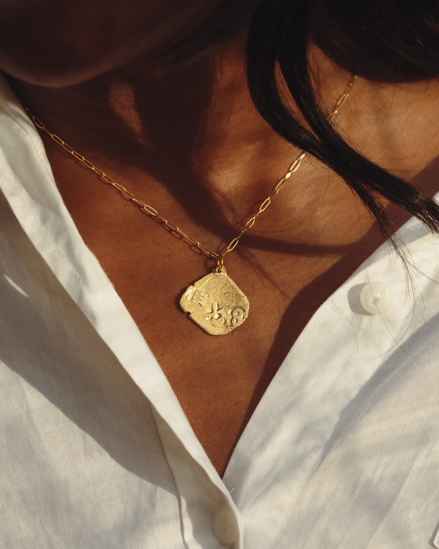 Ex8 ésotériques Long Coin Necklace